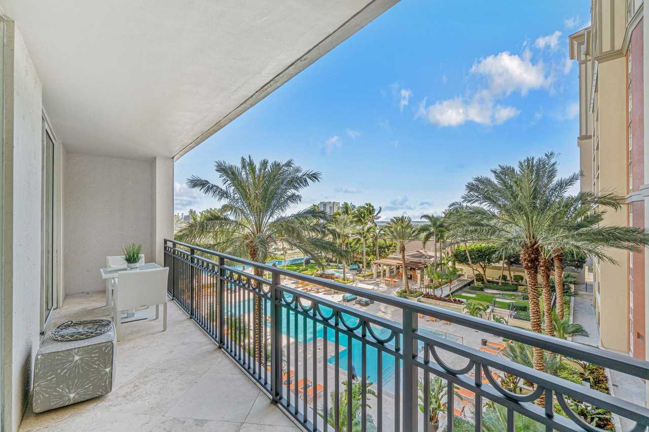 550 Okeechobee Blvd #1207 - Photo 4 of 38