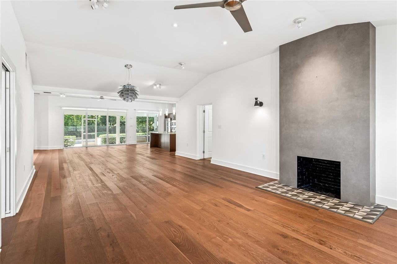 521 Ne 8th Ave - Photo 6 of 50