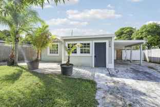 130 Plum Tree Dr - Photo 1 of 1