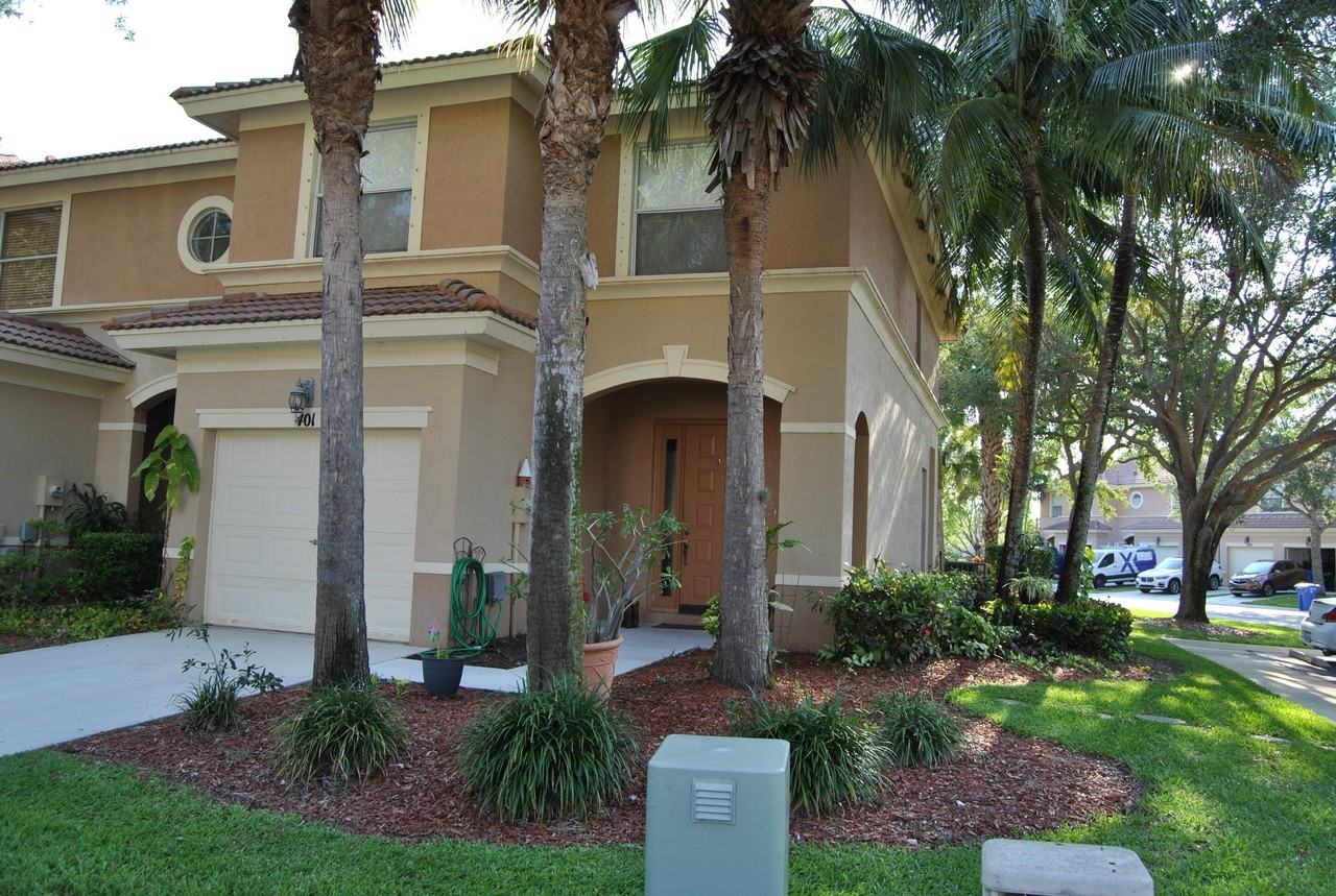 401 Rainbow Springs Ter - Photo 2 of 21