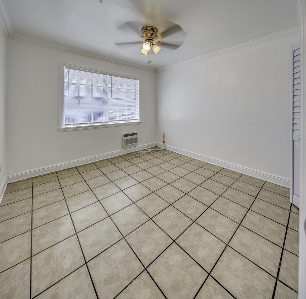 423 S F St #1 - Photo 6 of 9