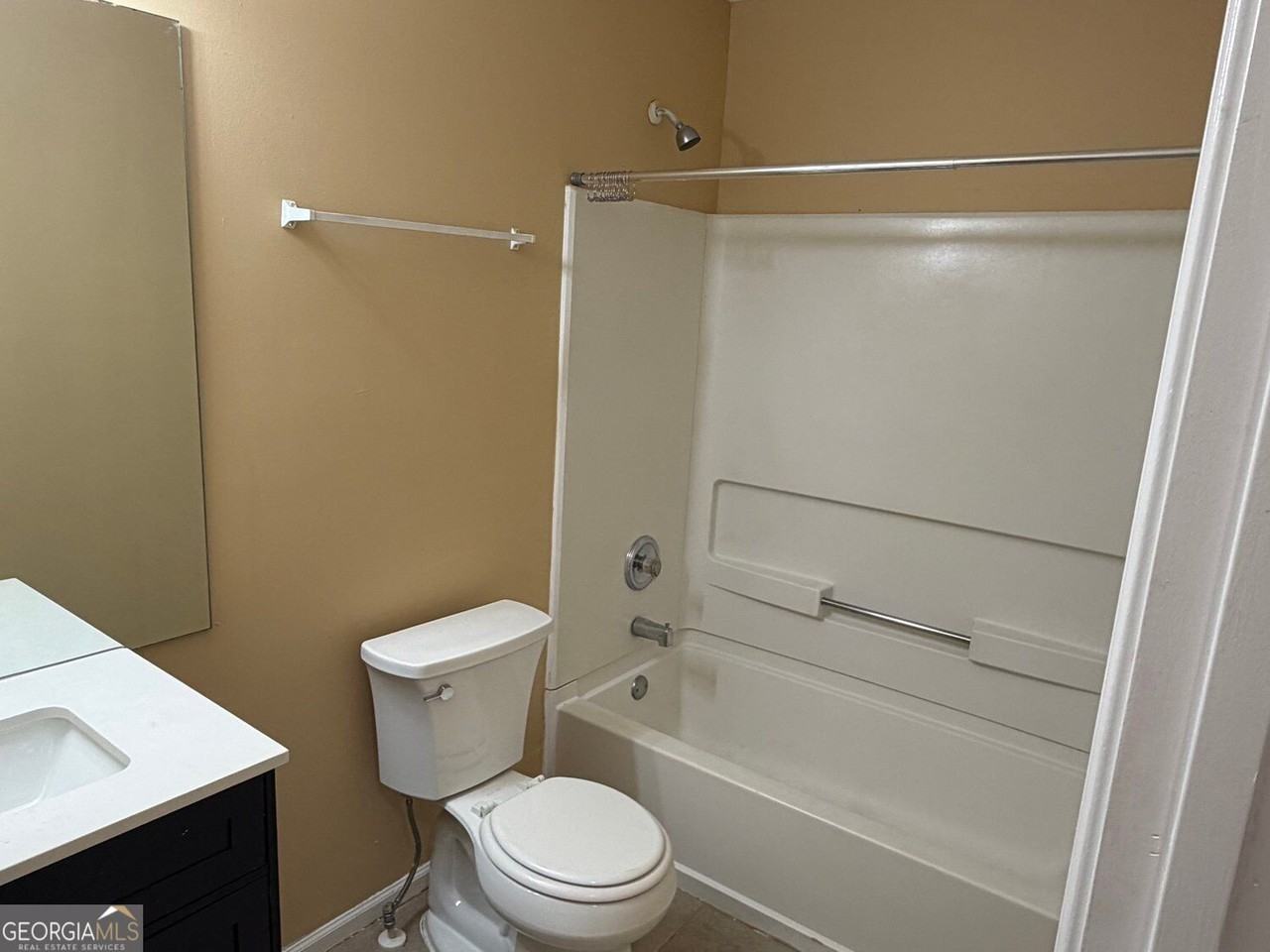 3533 Mosswood Ln - Photo 4 of 12