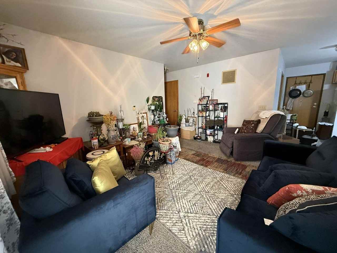 912 Monroe St #10 - Photo 3 of 11