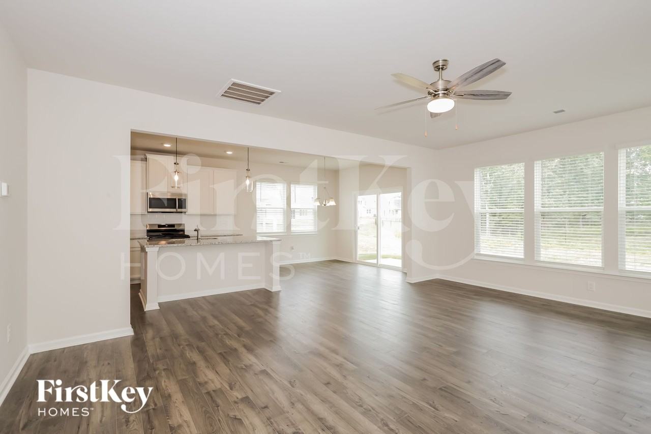 10 Wild Lily Dr - Photo 4 of 15