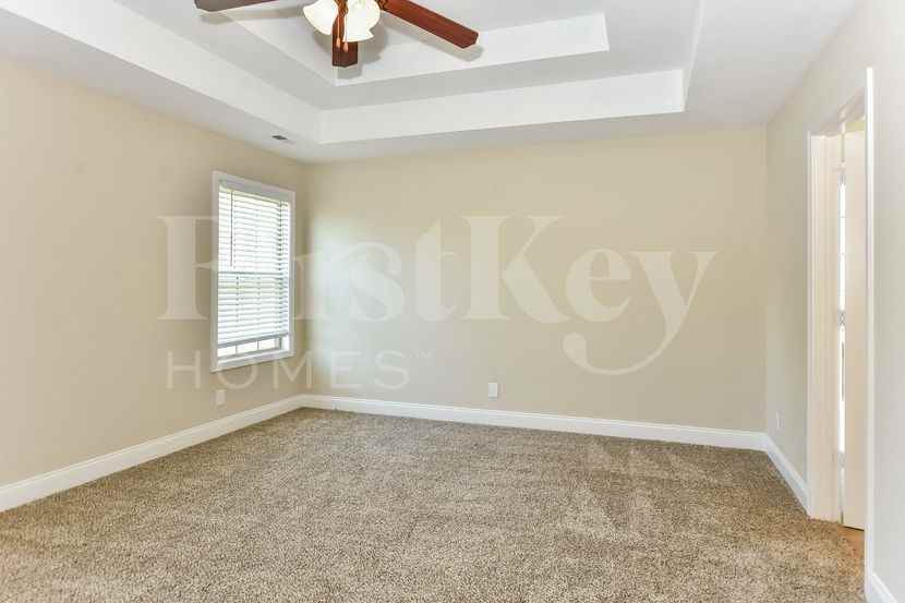 758 Cavalier Dr - Photo 7 of 15