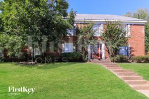 featured image of 675 Tealwood Ln