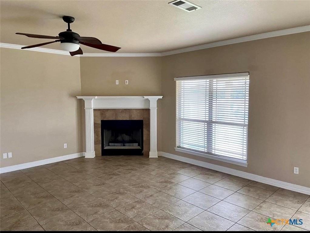703 Marshall Dr - Photo 3 of 7
