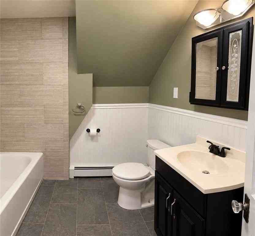 91 Ring St #1 - Photo 5 of 6