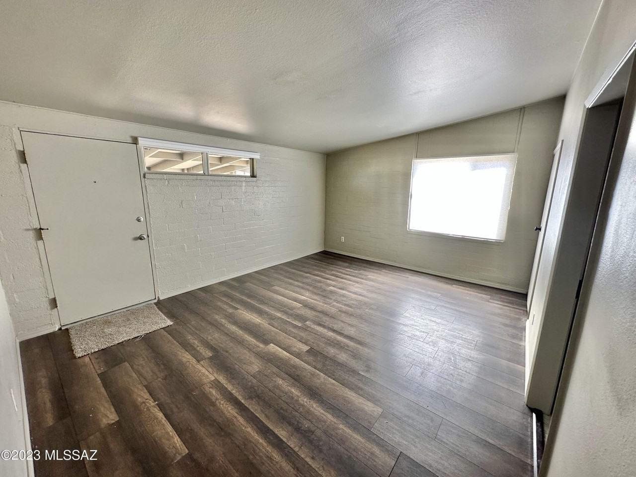 319 S Alta Vista St - Photo 5 of 26