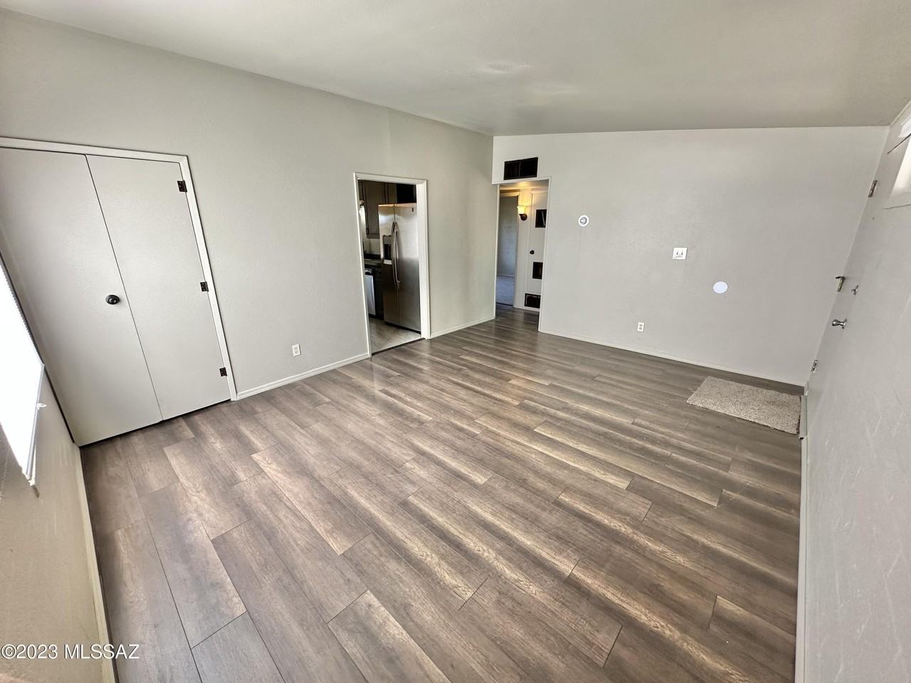 319 S Alta Vista St - Photo 6 of 26