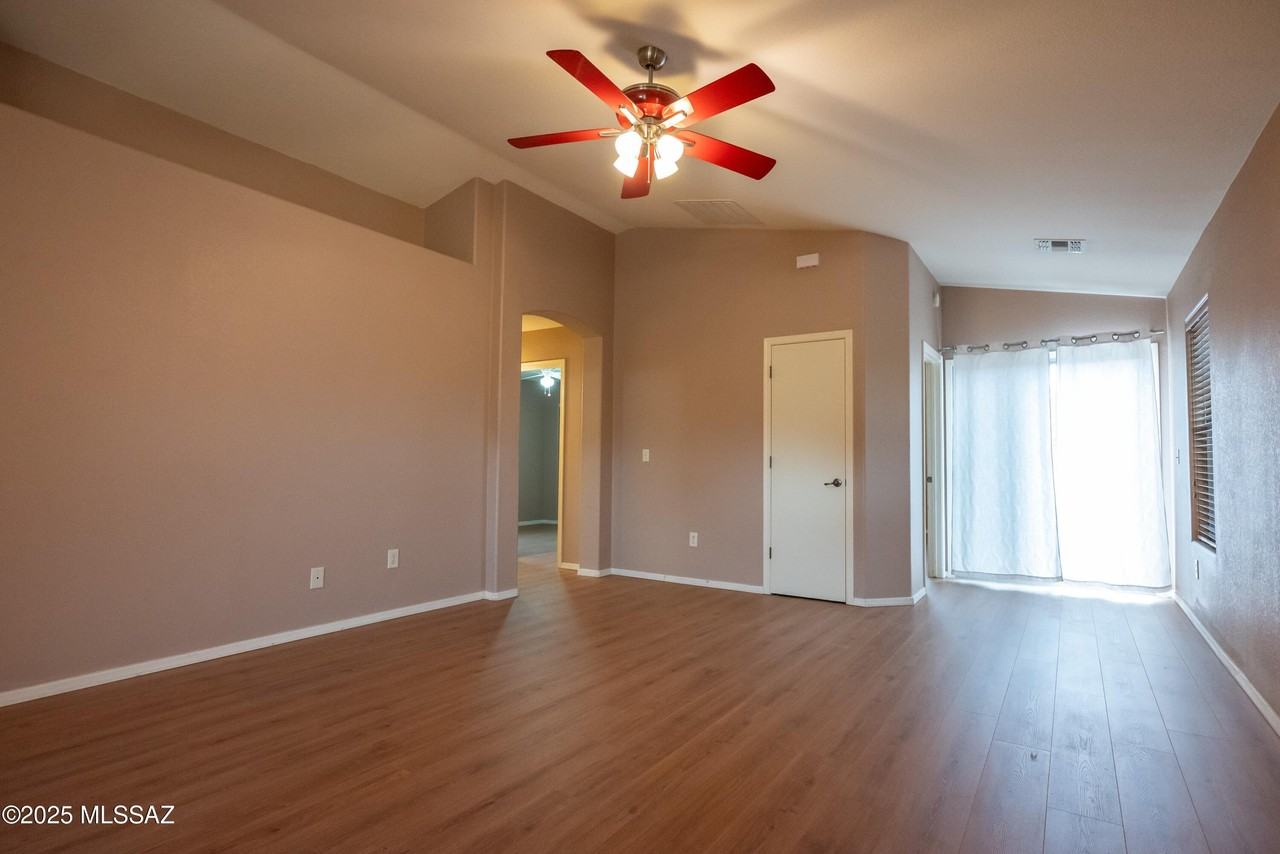 13163 E Mineta Ridge Dr - Photo 4 of 33