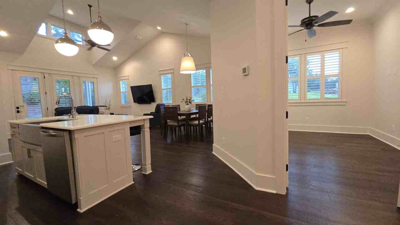 4250 Oak Run Ln - Photo 4 of 50