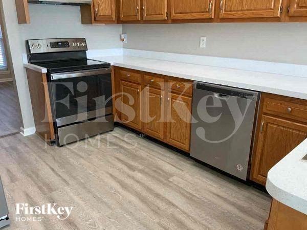 1869 Broadhaven Dr - Photo 6 of 12