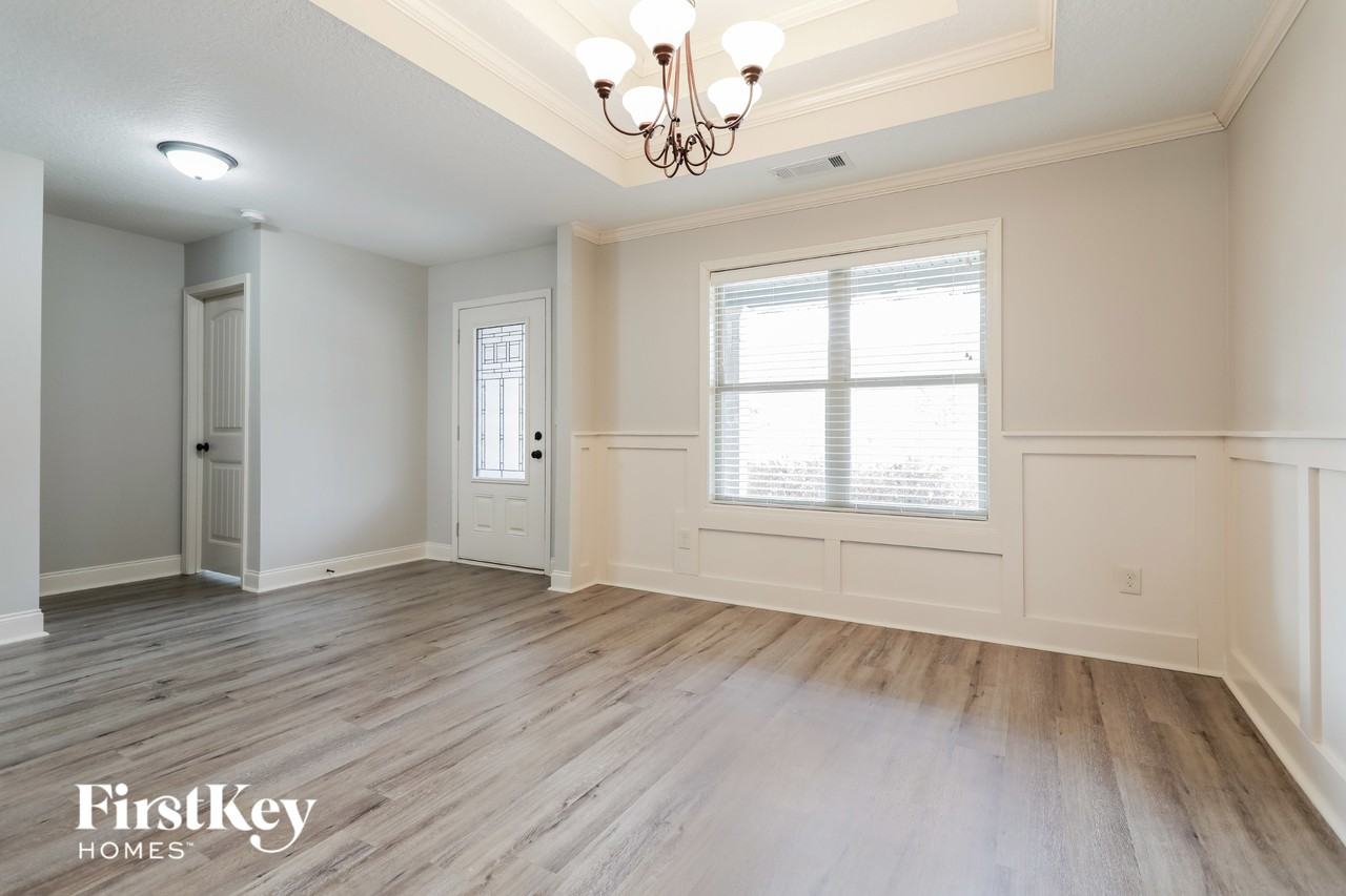 301 Emily Forest Way - Photo 4 of 15