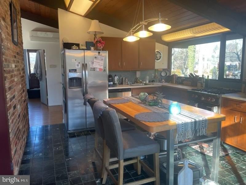 2 Arlie Dr - Photo 7 of 27