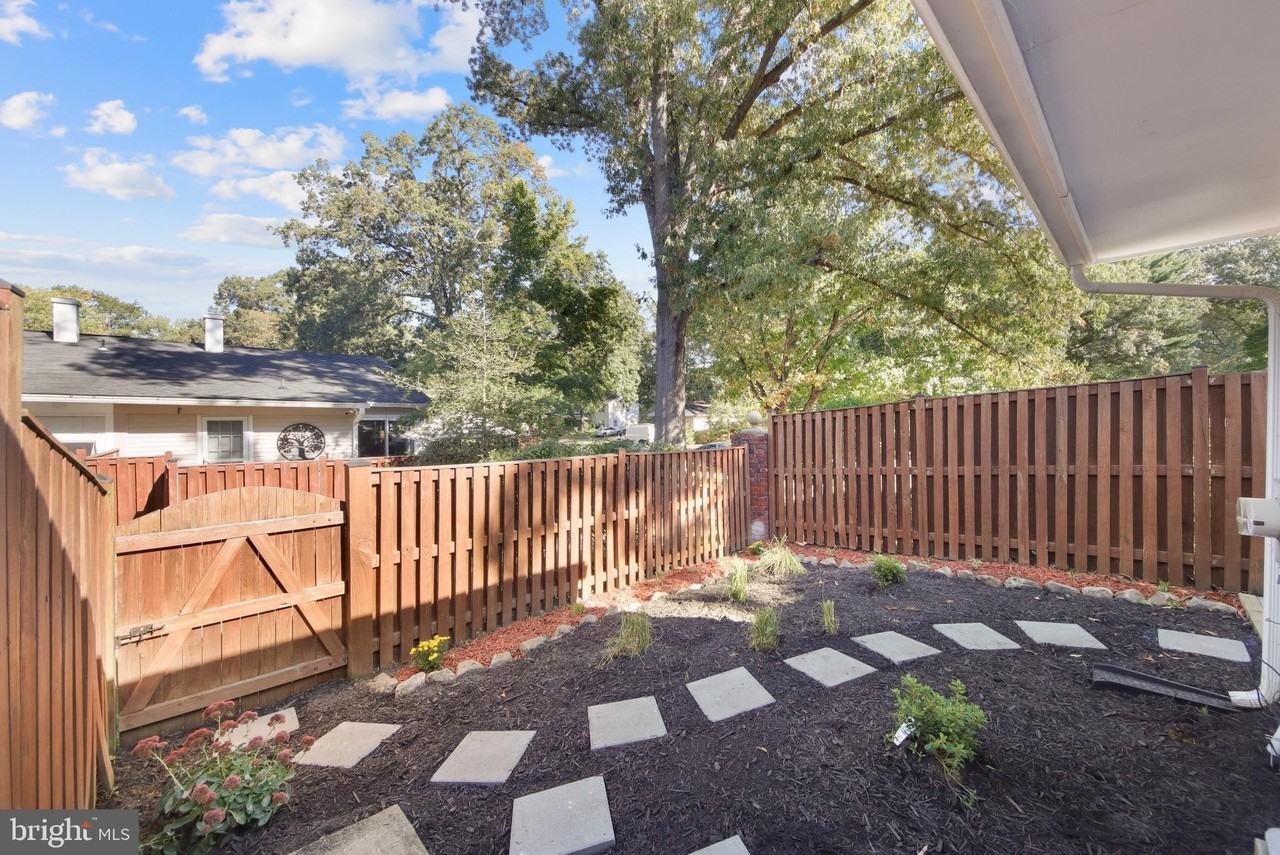 1746 Waldorf Ct - Photo 3 of 50