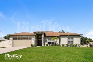 835 Sw 17th Ter - Photo 1 of 1