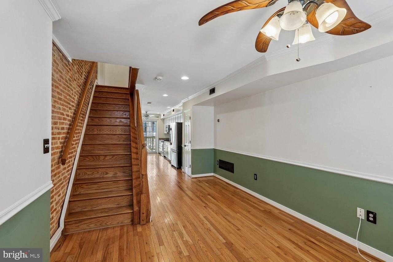 1618 Marshall St - Photo 7 of 36