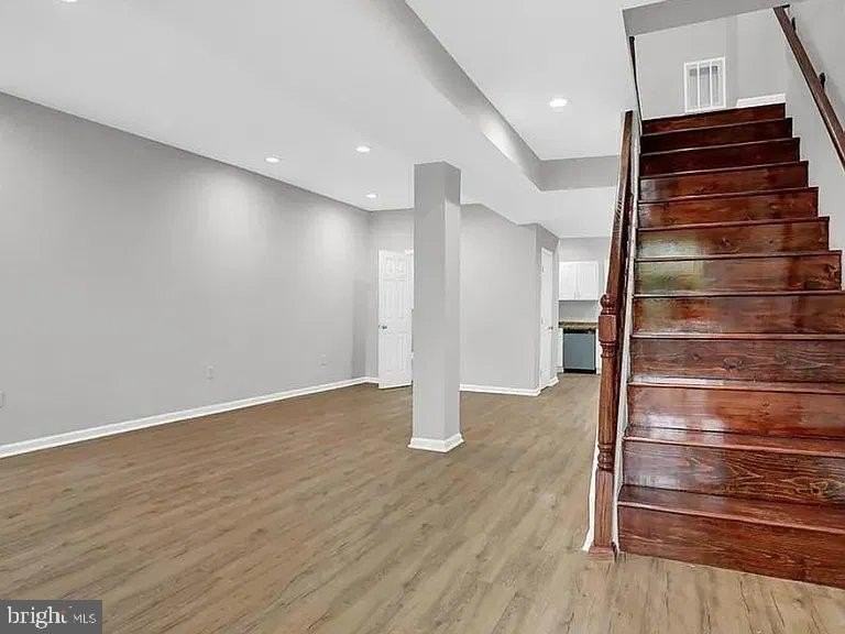 3730 Reisterstown Rd - Photo 7 of 26