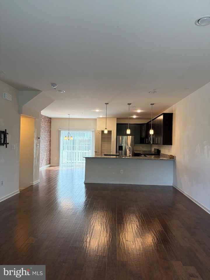 9523 Elizabeth Howe Ln - Photo 7 of 30