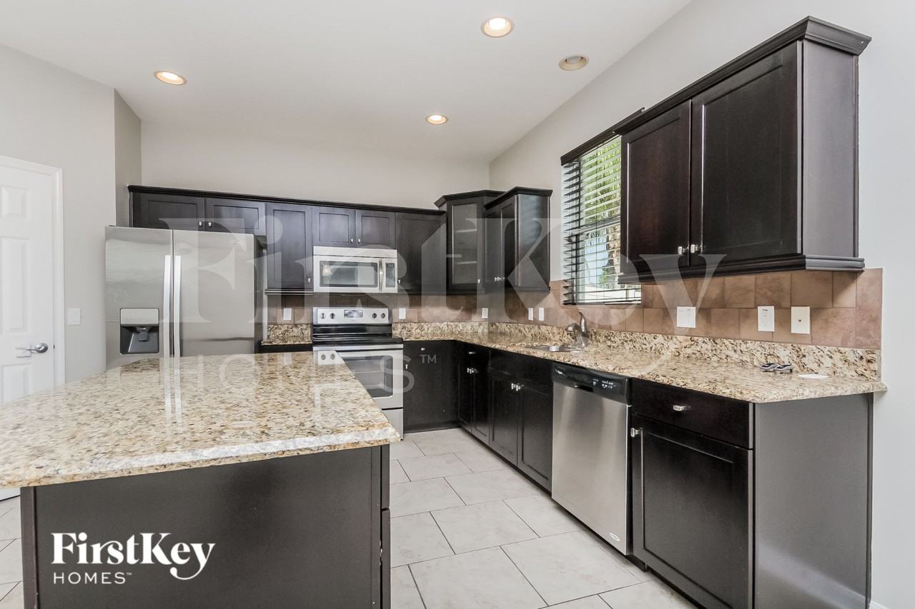 3558 Pixie Ln - Photo 5 of 16
