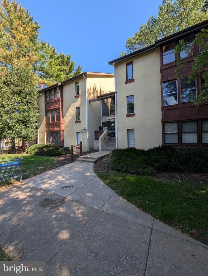 9635 Whiteacre Rd #B4 - Photo 2 of 21
