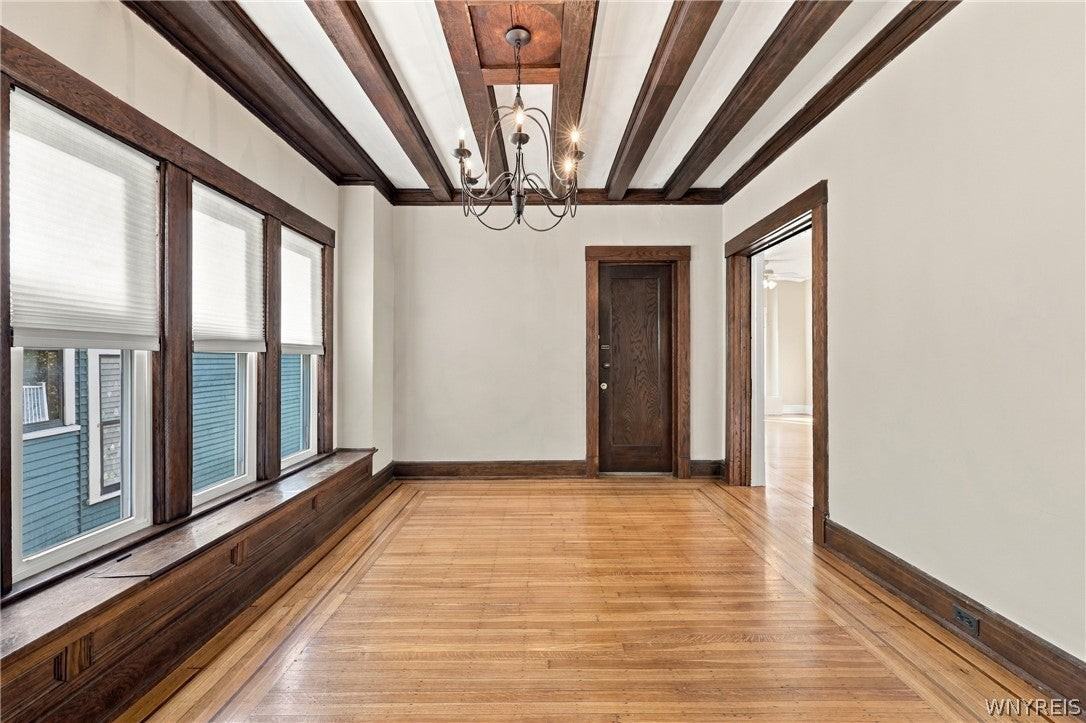 412 Lafayette Ave - Photo 7 of 28