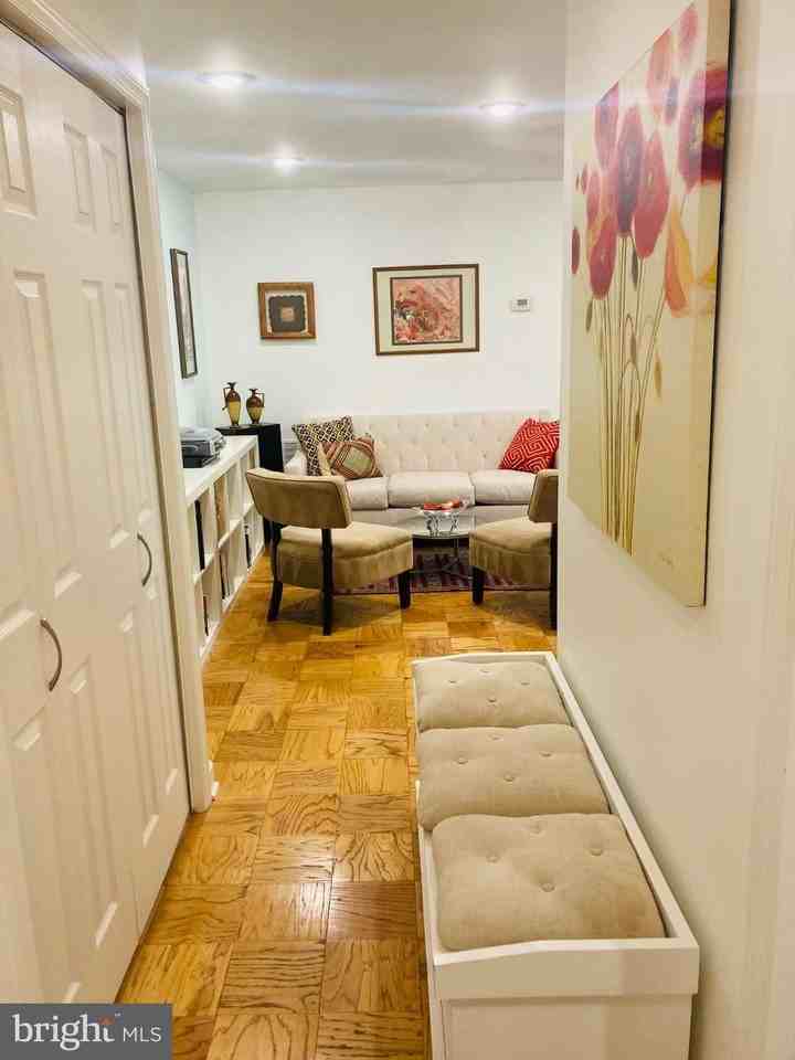 11419 Commonwealth Dr #302 - Photo 5 of 29