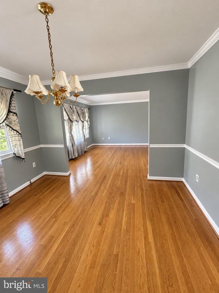 13305 Brackley Rd - Photo 3 of 16