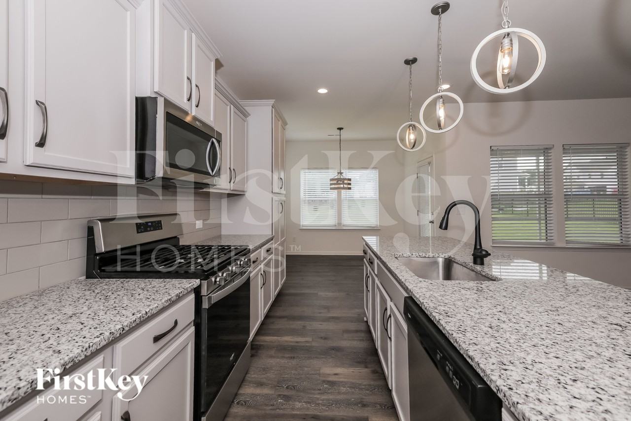 3006 Creeks Landing Dr - Photo 7 of 15