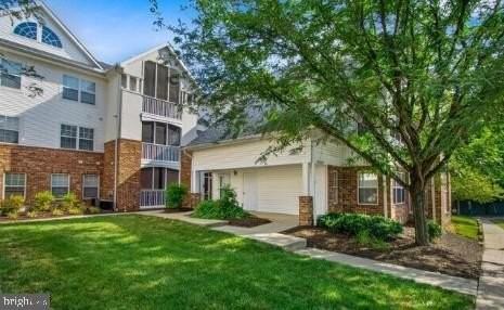 6602 Lake Park Dr #202 - Photo 2 of 22