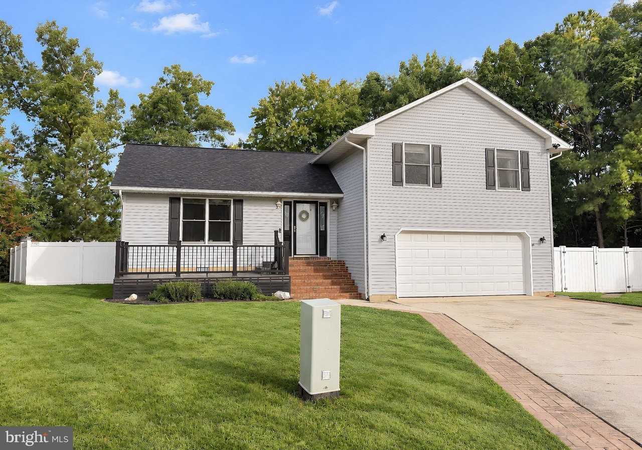 20900 Mauvy Moss Pl - Photo 2 of 50
