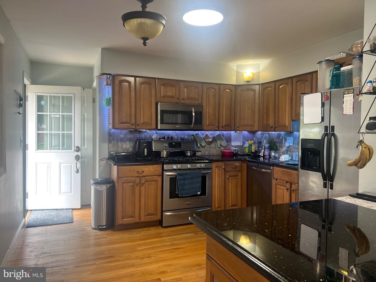 120 Ridgewood Ave - Photo 2 of 17
