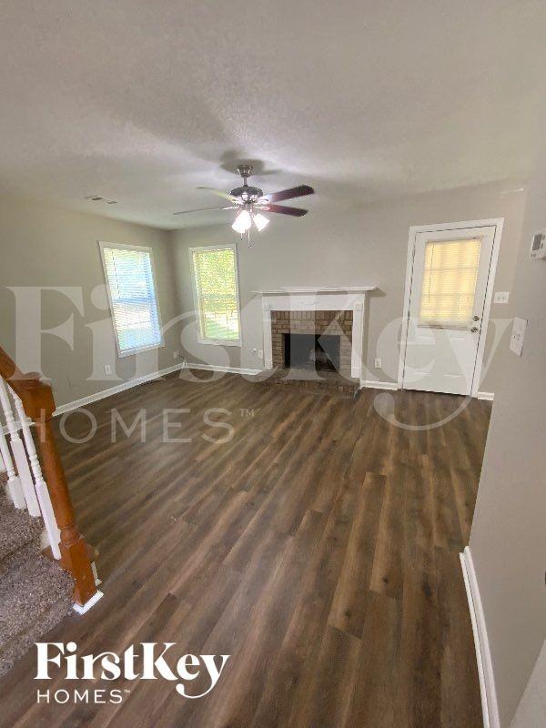 3316 Northridge Ct - Photo 2 of 11