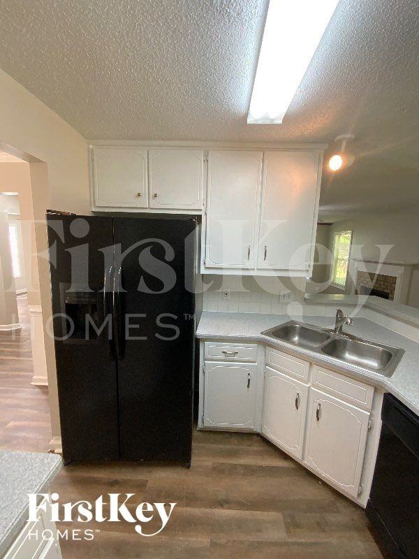 3316 Northridge Ct - Photo 7 of 11