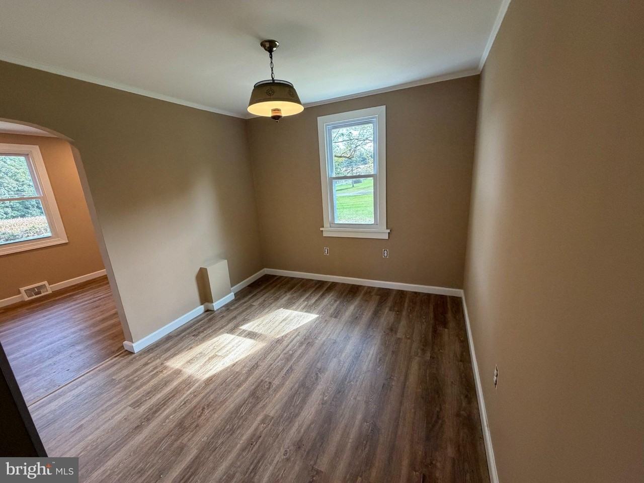 1204 N Bailey Rd - Photo 5 of 20