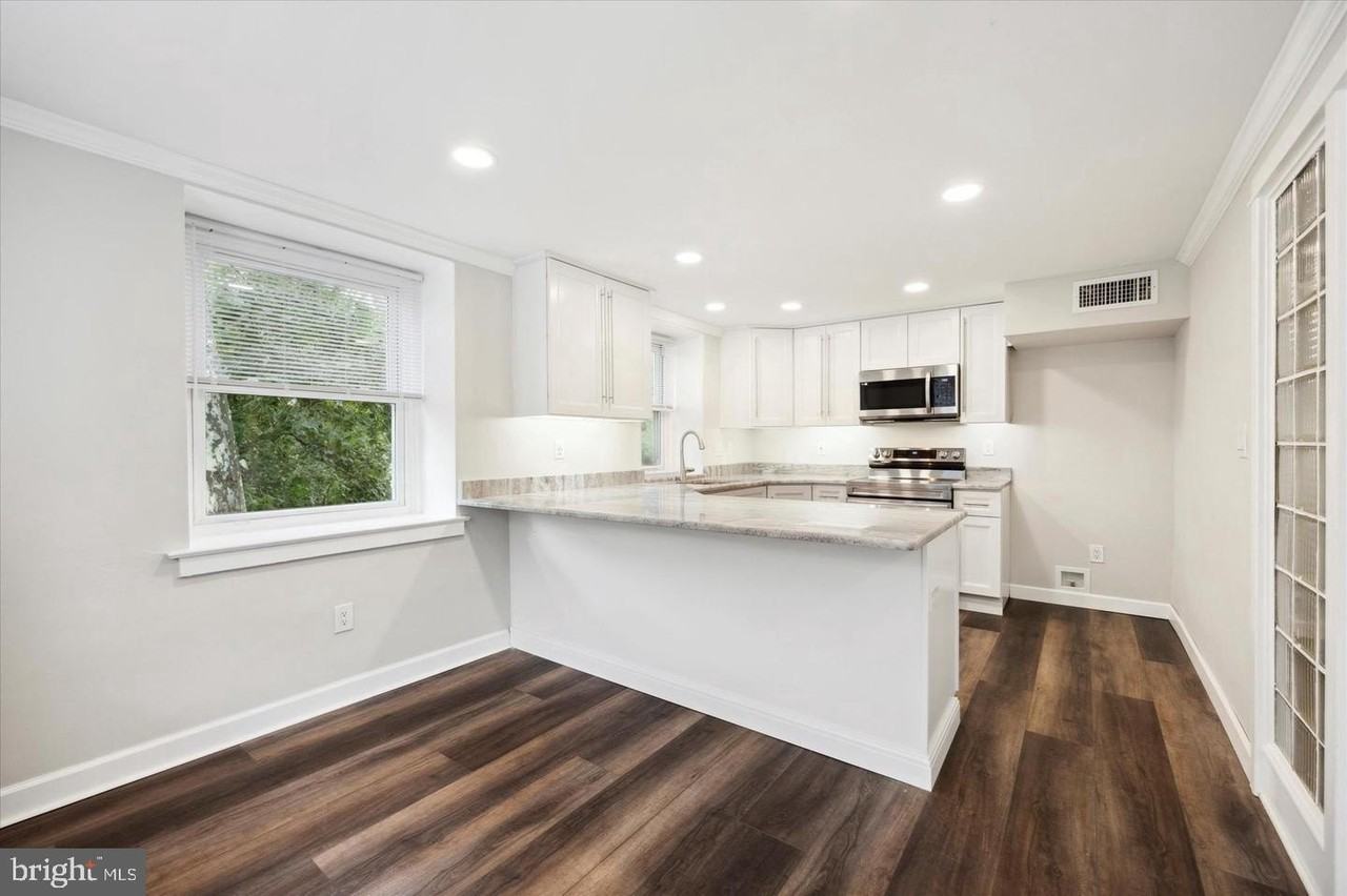 3 S Brandywine Ave #2ndFLUNIT4 - Photo 7 of 33