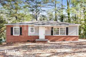 featured image of 3667 Clovis Ct Nw