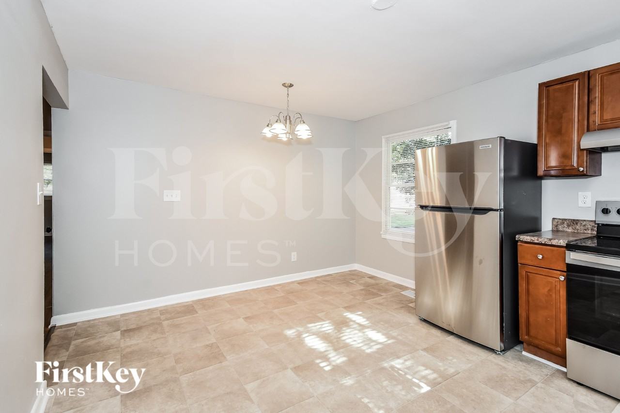 3667 Clovis Ct Nw - Photo 7 of 17