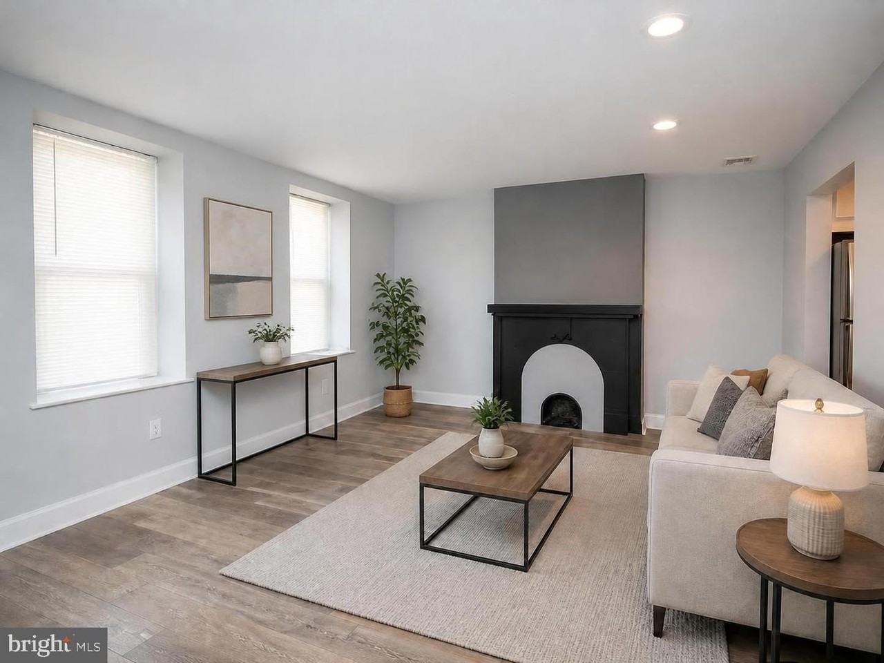 3902 Terrace St #2 - Photo 3 of 10