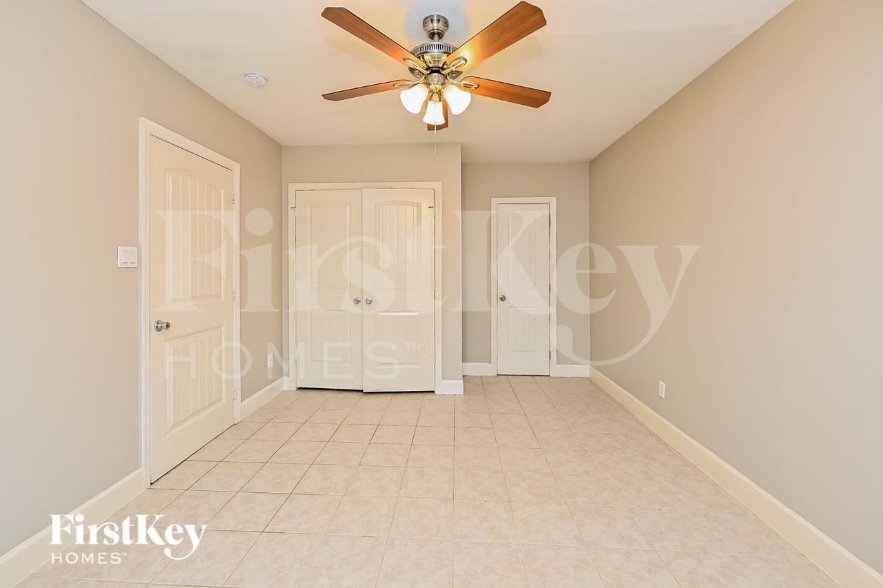 806 Rosewick St - Photo 7 of 16