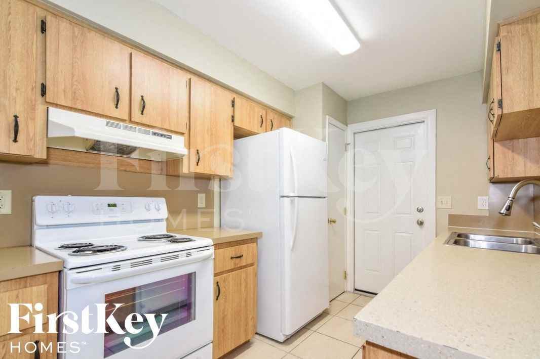 7538 Highland Grove Dr - Photo 7 of 15