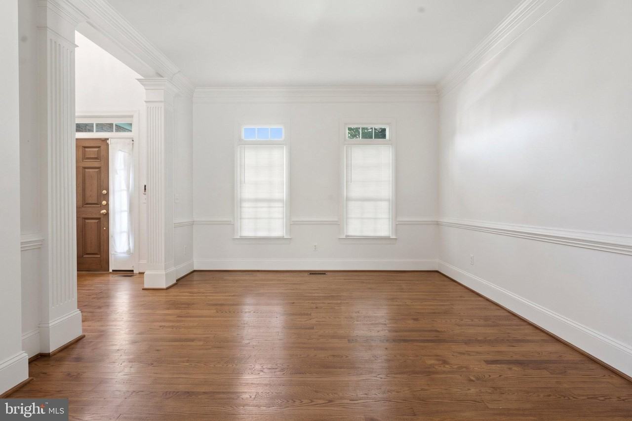 1358 Northwyck Ct - Photo 3 of 18
