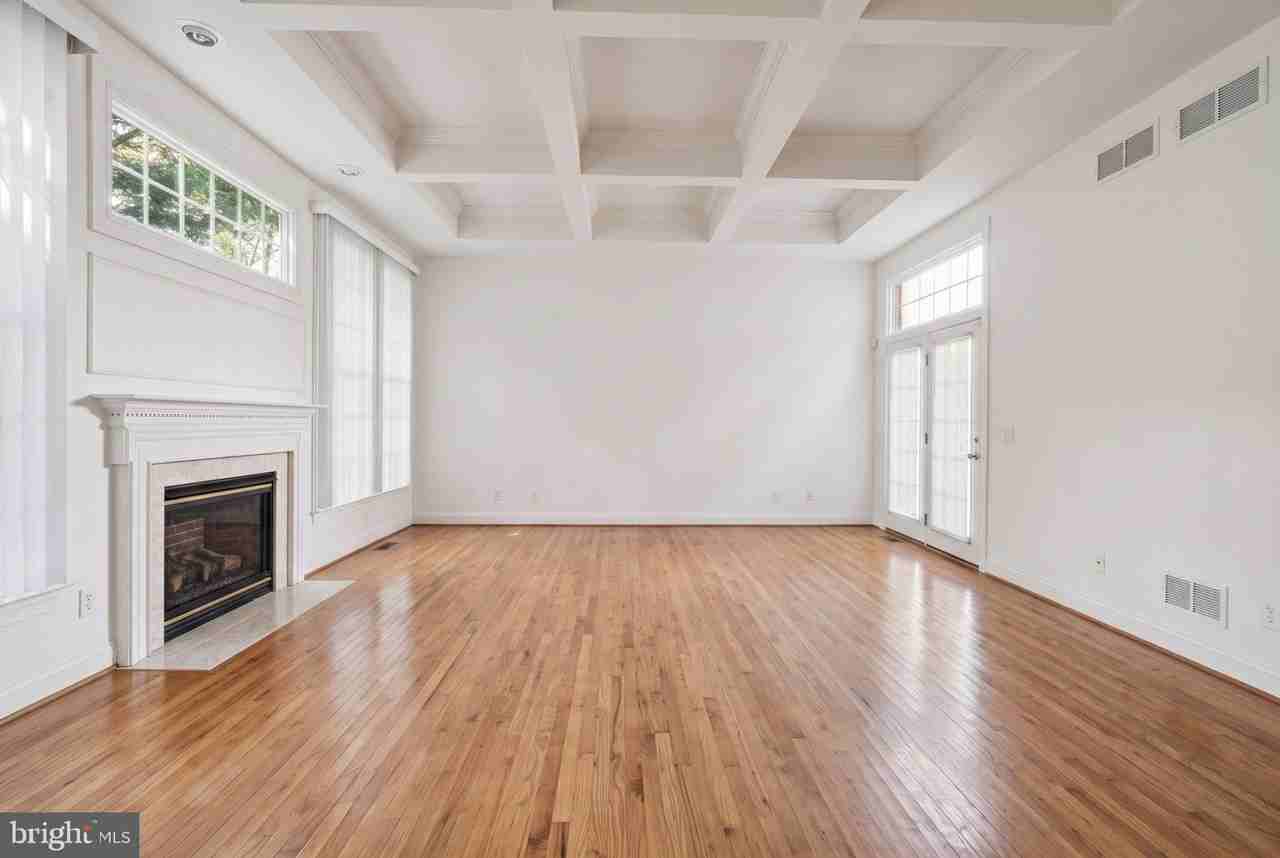 1358 Northwyck Ct - Photo 7 of 18