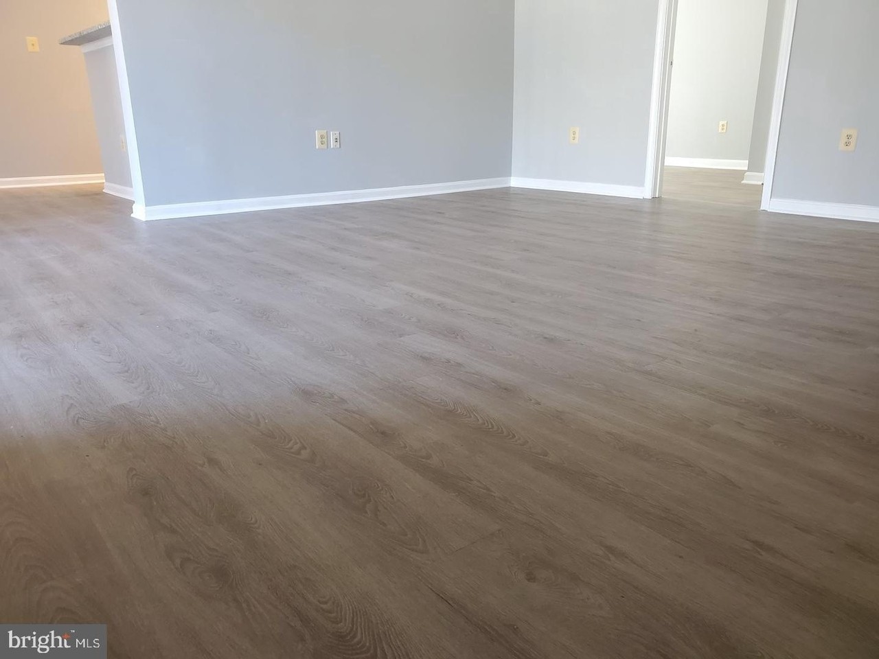 11314 Westbrook Mill Ln #201 - Photo 6 of 23
