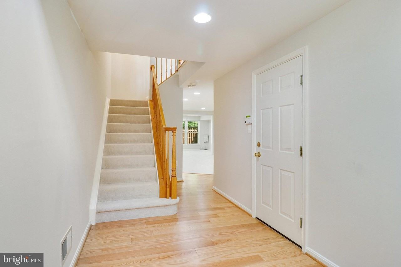 4037 Fairfax Center Hunt Trl - Photo 4 of 50