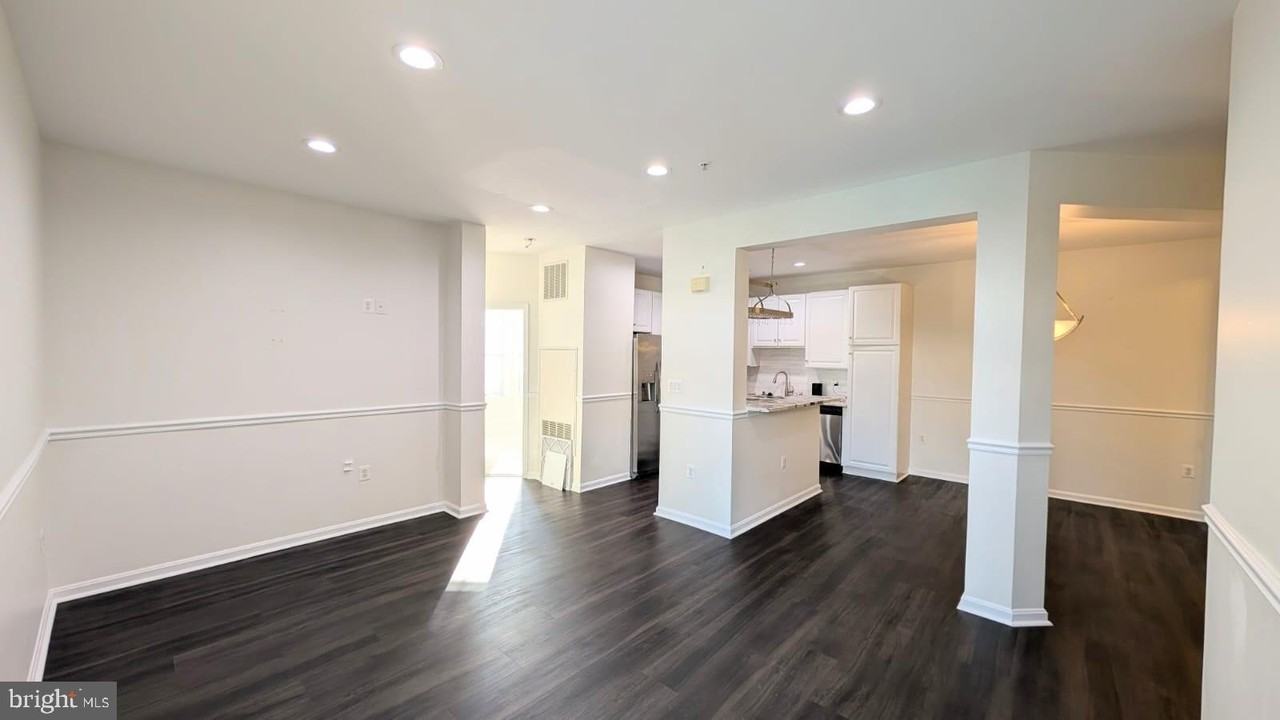 6481 Cheyenne Dr #203 - Photo 3 of 16