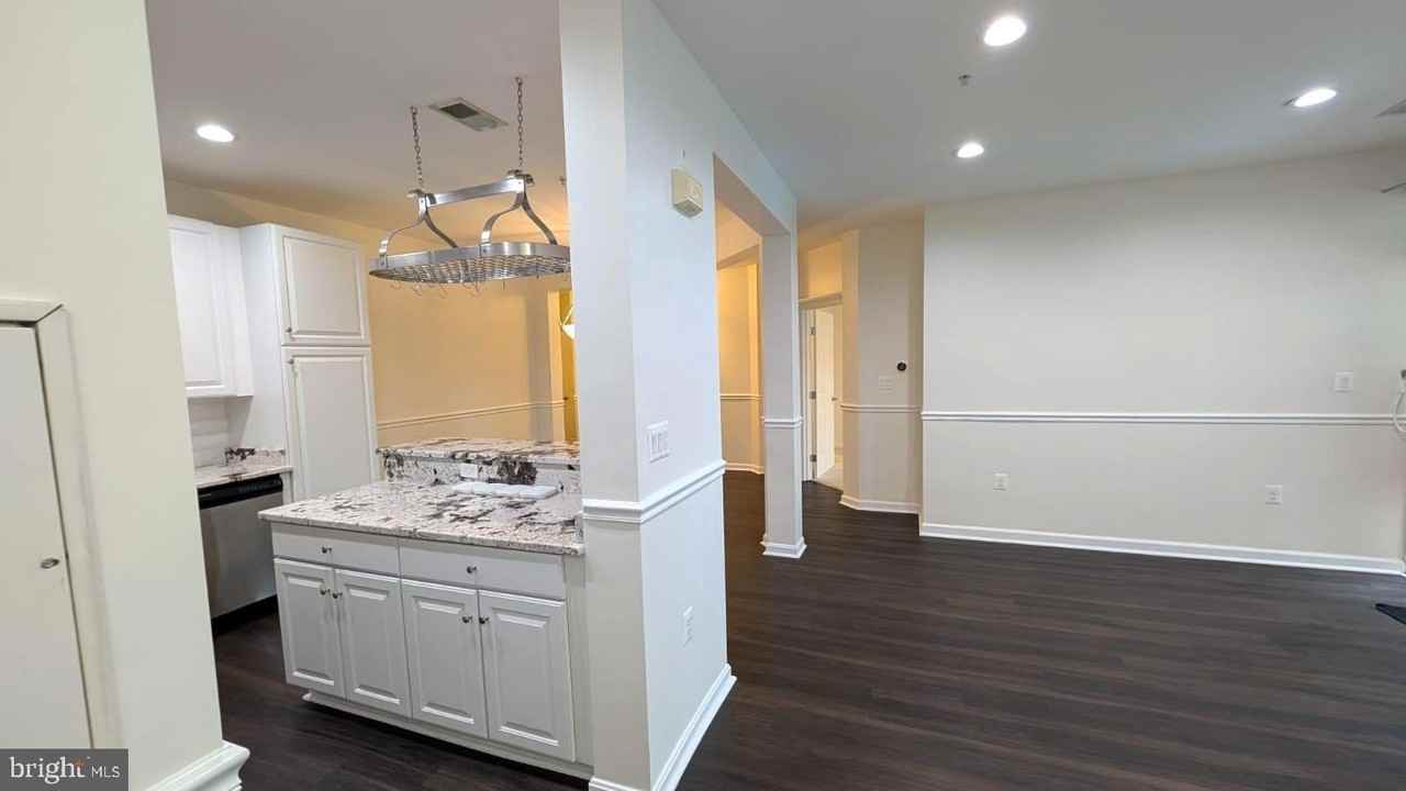 6481 Cheyenne Dr #203 - Photo 4 of 16