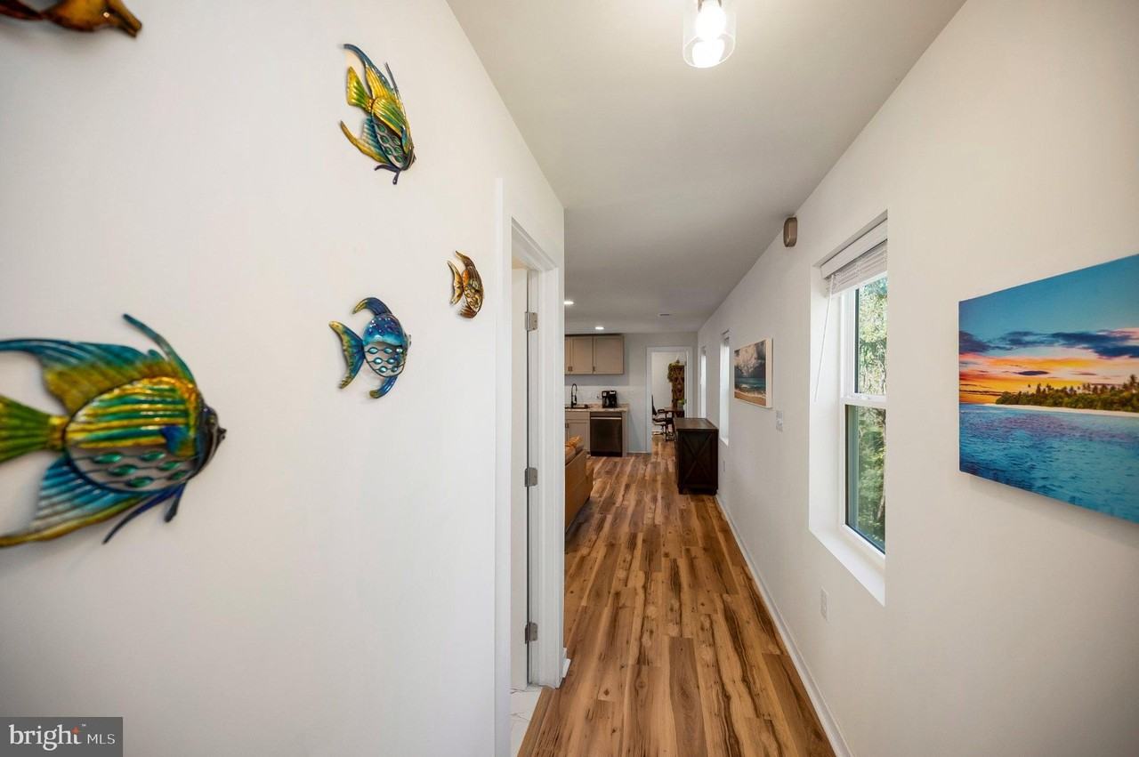 34 Cannon Bluff Dr #2 - Photo 3 of 24
