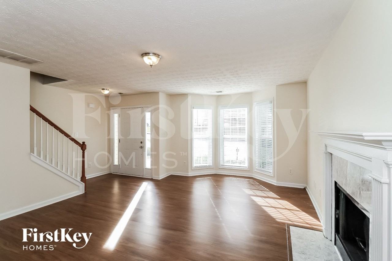 4965 Markim Forest Ln - Photo 3 of 15